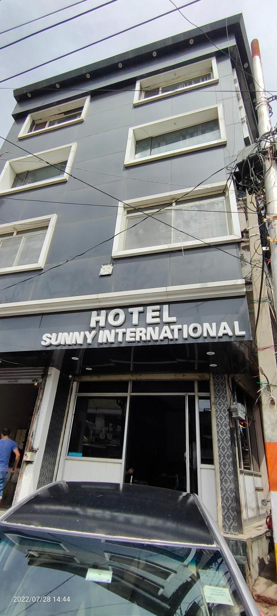 Hotel Sunny International Jammu Exterior photo