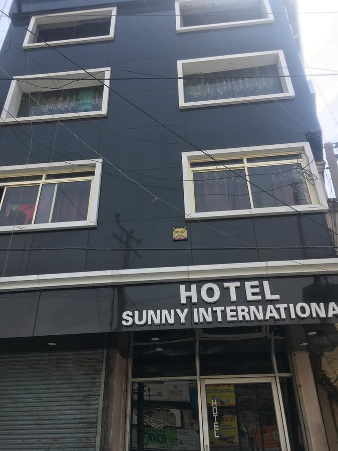 Hotel Sunny International Jammu Exterior photo